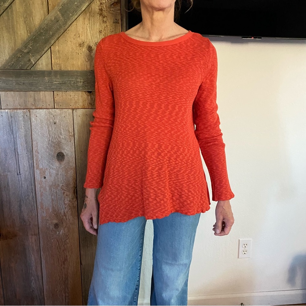 Women's Red Crew Neck Sweater